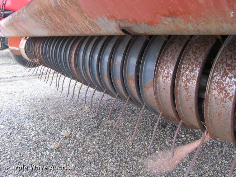 image for item DT9520 2005 Hesston 4790 square baler