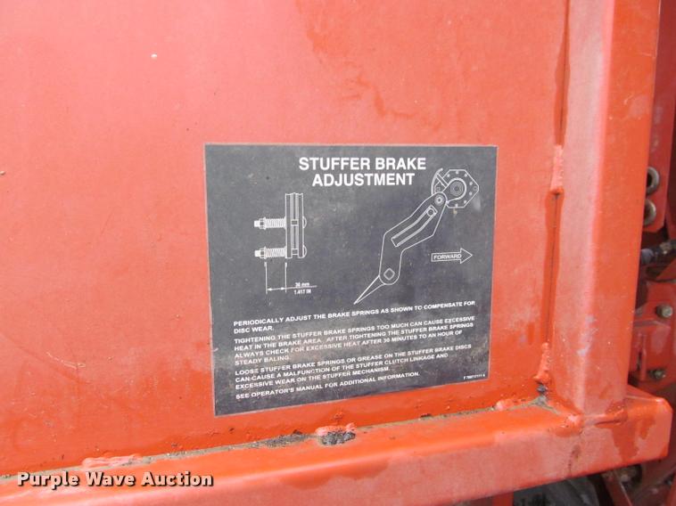 image for item DT9520 2005 Hesston 4790 square baler