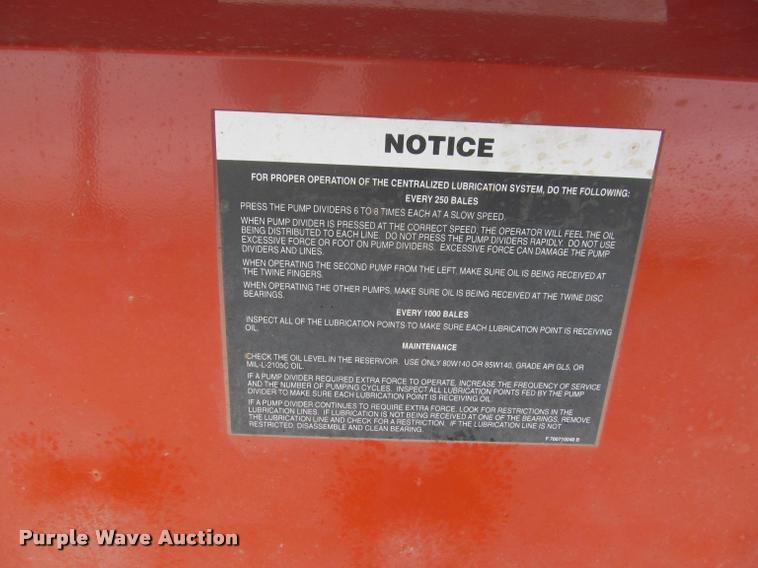 image for item DT9520 2005 Hesston 4790 square baler