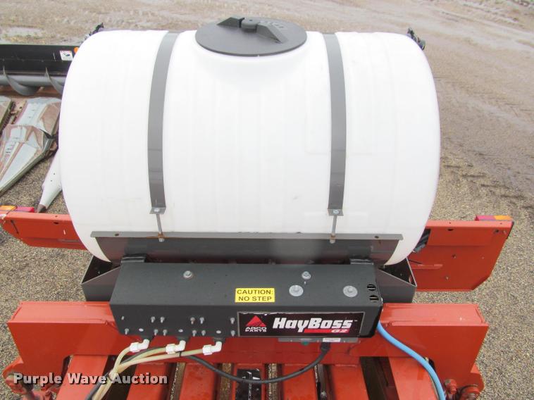 image for item DT9520 2005 Hesston 4790 square baler