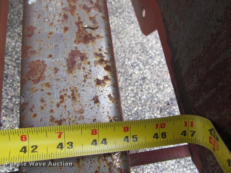 image for item DT9520 2005 Hesston 4790 square baler