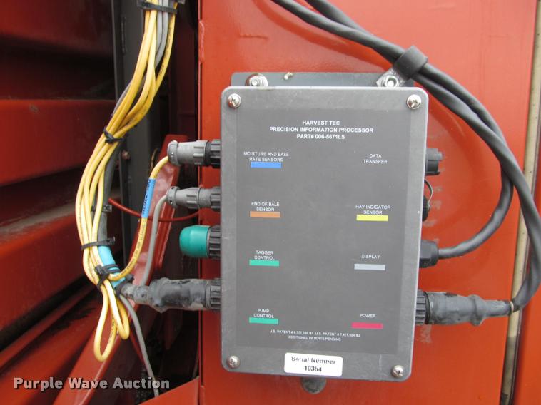 image for item DT9520 2005 Hesston 4790 square baler