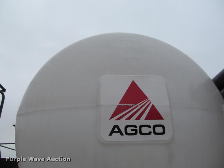 image for item DT9520 2005 Hesston 4790 square baler