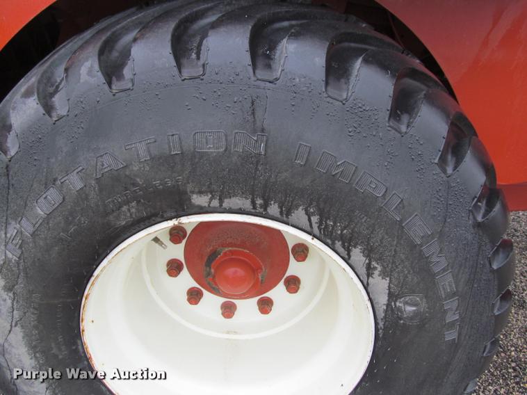 image for item DT9520 2005 Hesston 4790 square baler