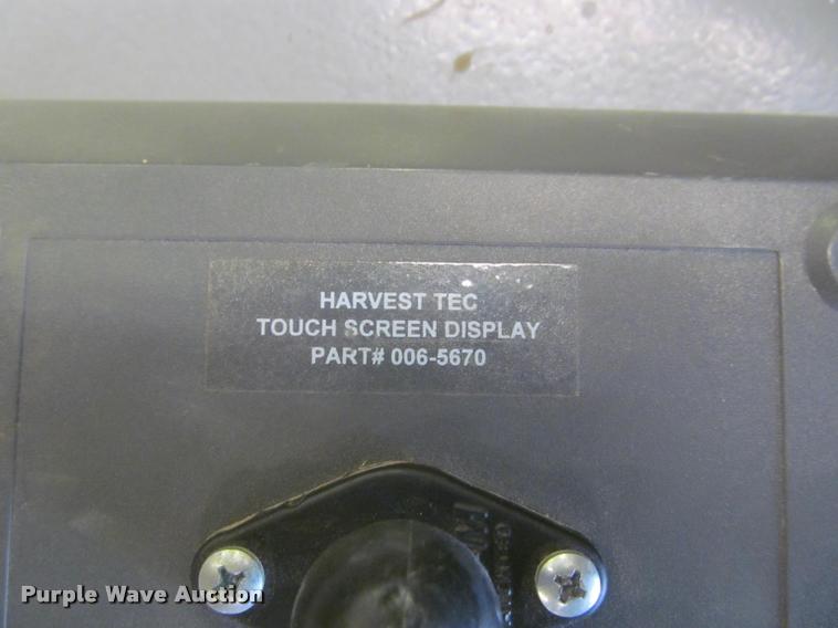 image for item DT9520 2005 Hesston 4790 square baler