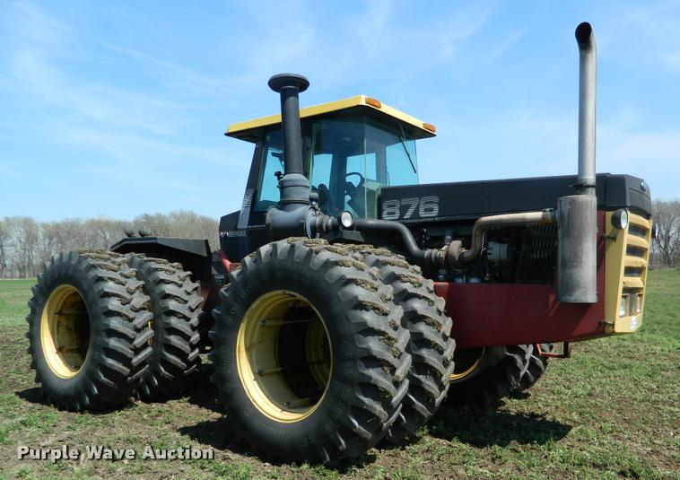 image for item K2580 1988 Versatile 876 Designation 6 4WD tractor