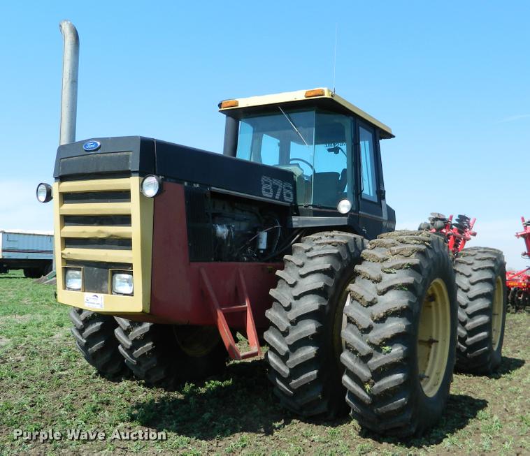 image for item K2580 1988 Versatile 876 Designation 6 4WD tractor