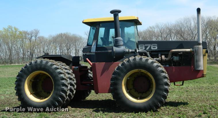 image for item K2580 1988 Versatile 876 Designation 6 4WD tractor