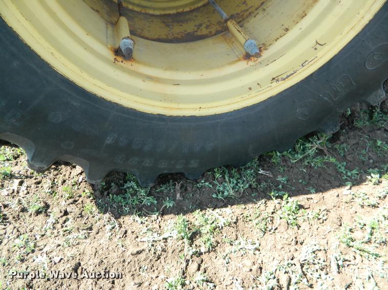 image for item K2580 1988 Versatile 876 Designation 6 4WD tractor