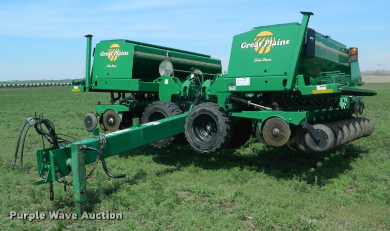 image for item K2581 Great Plains 3S-3000HD grain drill
