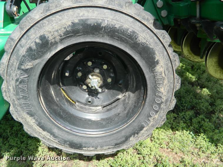 image for item K2581 Great Plains 3S-3000HD grain drill