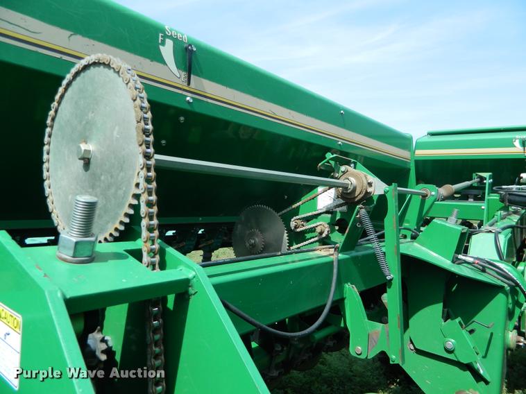 image for item K2581 Great Plains 3S-3000HD grain drill