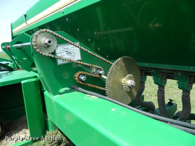 image for item K2581 Great Plains 3S-3000HD grain drill