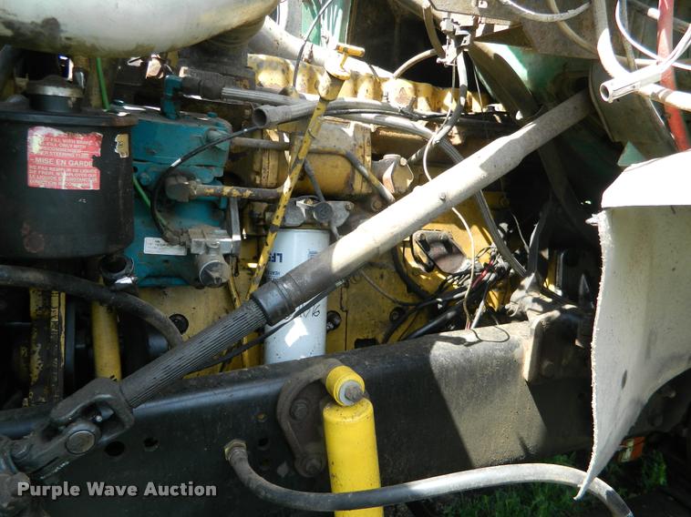 image for item K2582 1990 Ford L9000 grain truck