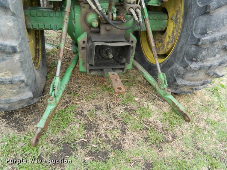 image for item K2594 1979 John Deere 4240 tractor