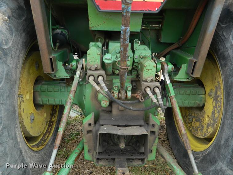 image for item K2594 1979 John Deere 4240 tractor