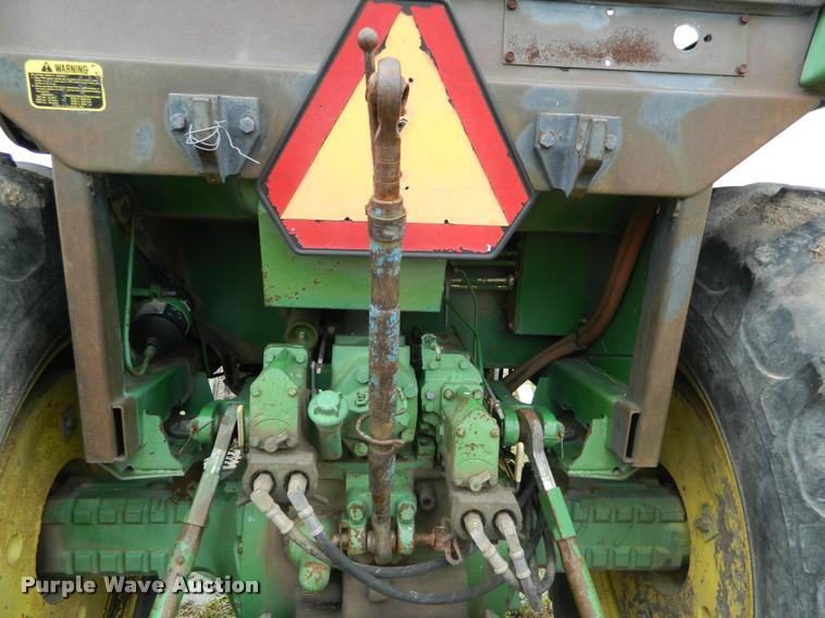 image for item K2594 1979 John Deere 4240 tractor