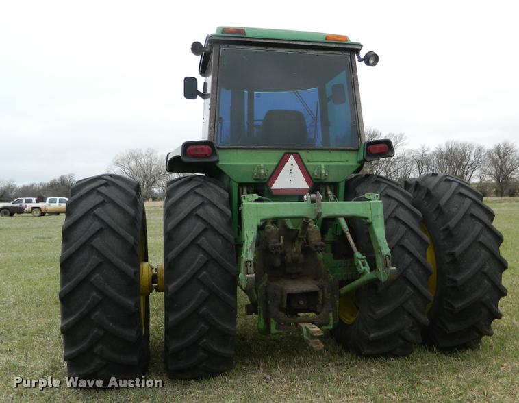 image for item K2599 1976 John Deere 4630 tractor