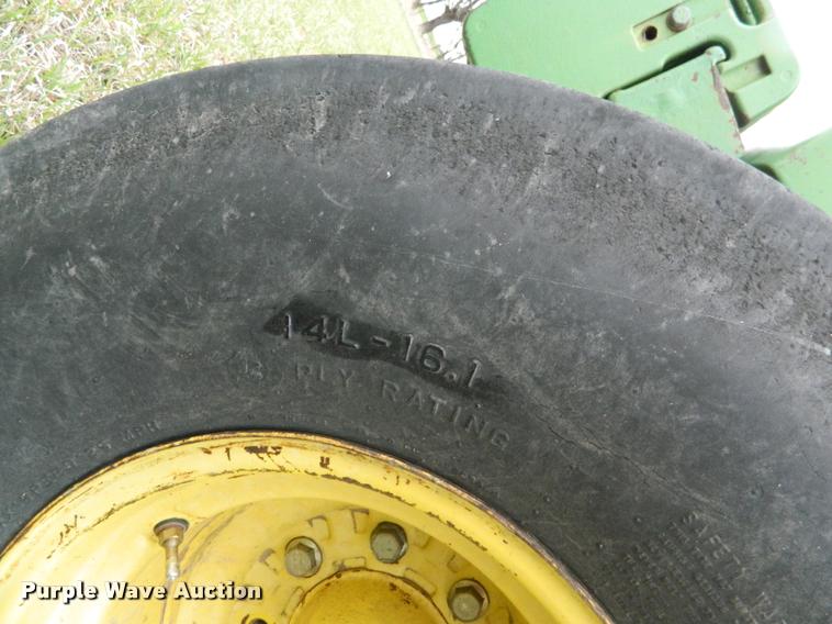 image for item K2599 1976 John Deere 4630 tractor