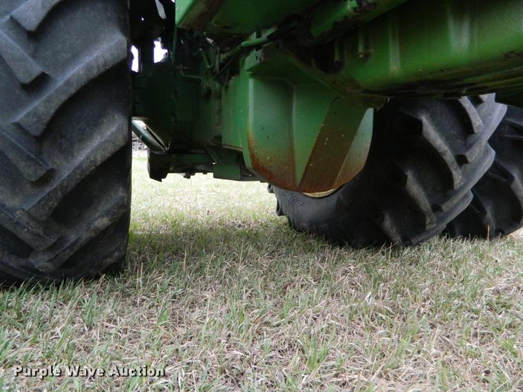 image for item K2599 1976 John Deere 4630 tractor