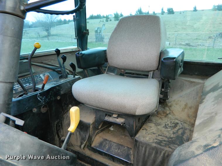 image for item K2599 1976 John Deere 4630 tractor