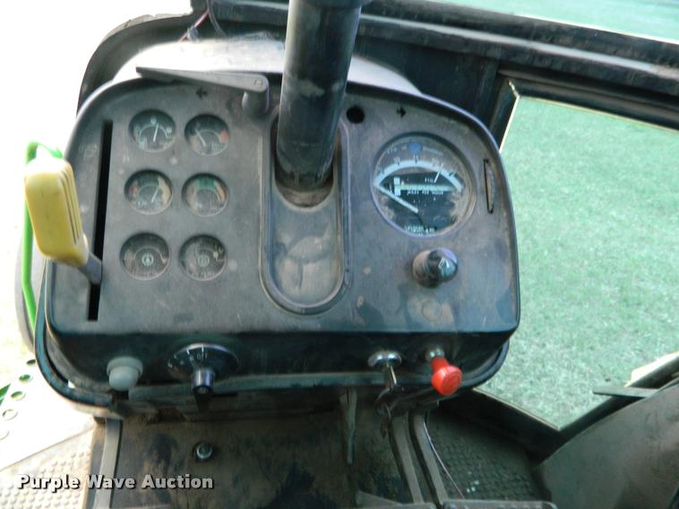 image for item K2599 1976 John Deere 4630 tractor