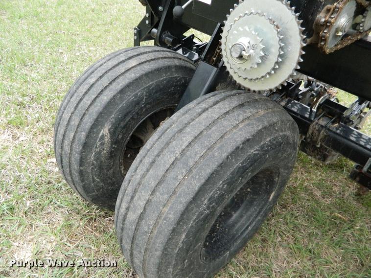 image for item K2600 CrustBuster 4030 grain drill