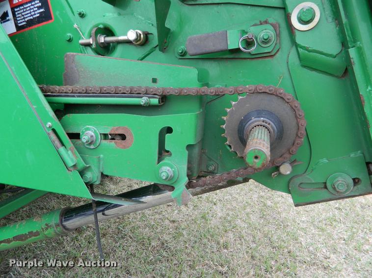 image for item K2601 2004 John Deere 9660 STS combine