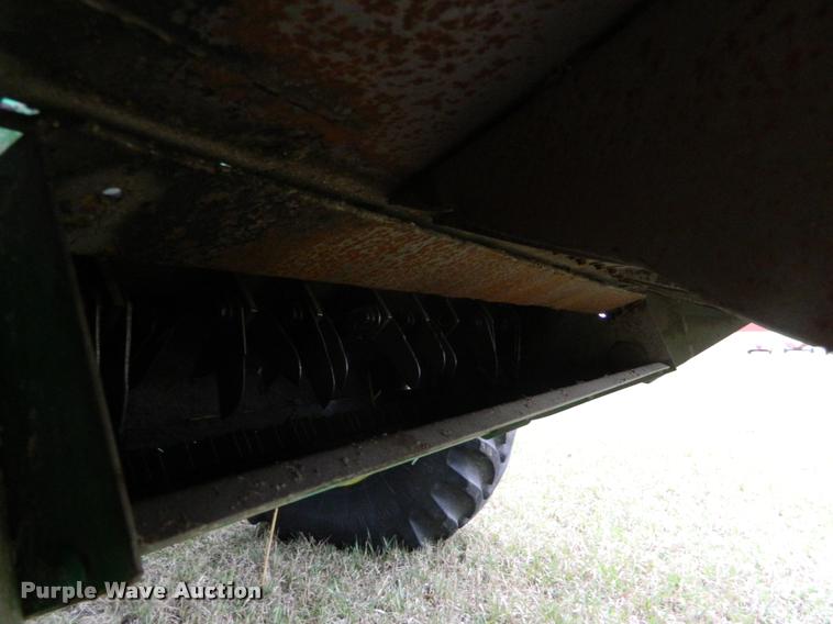 image for item K2601 2004 John Deere 9660 STS combine