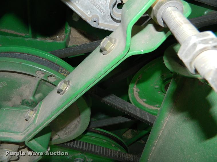 image for item K2601 2004 John Deere 9660 STS combine