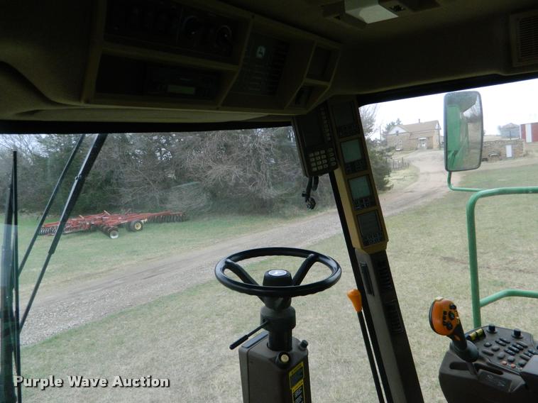 image for item K2601 2004 John Deere 9660 STS combine