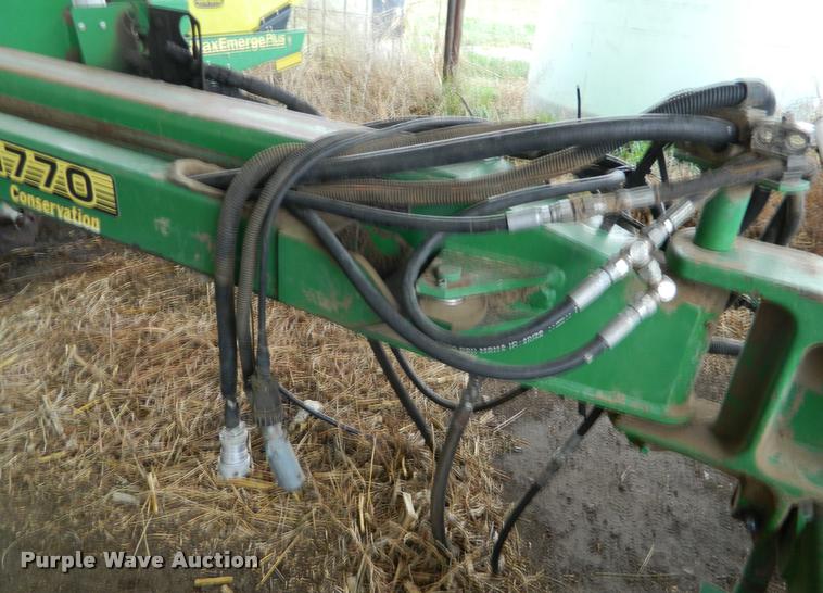 image for item K2603 1999 John Deere 1770 Conservation no-till planter