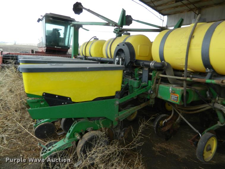 image for item K2603 1999 John Deere 1770 Conservation no-till planter