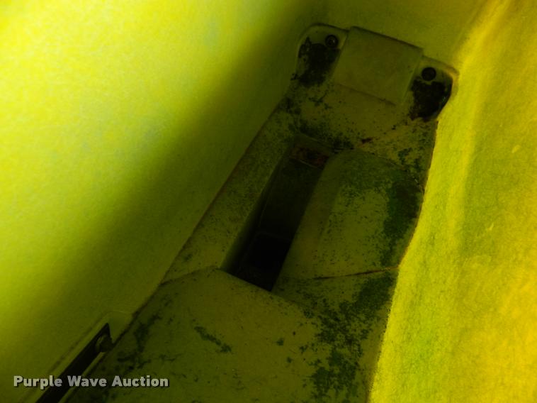 image for item K2603 1999 John Deere 1770 Conservation no-till planter