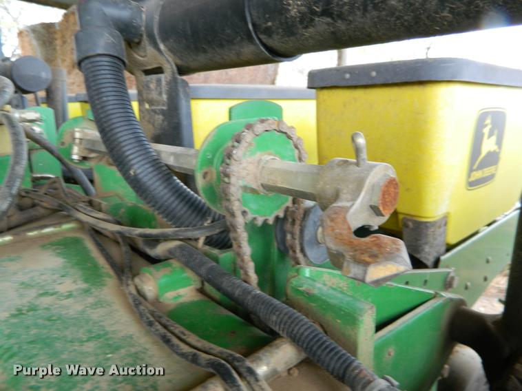 image for item K2603 1999 John Deere 1770 Conservation no-till planter