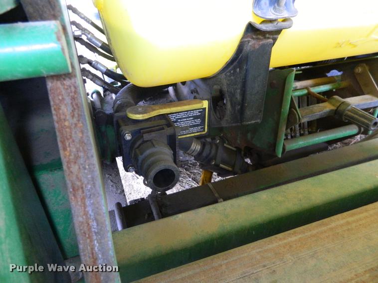 image for item K2603 1999 John Deere 1770 Conservation no-till planter