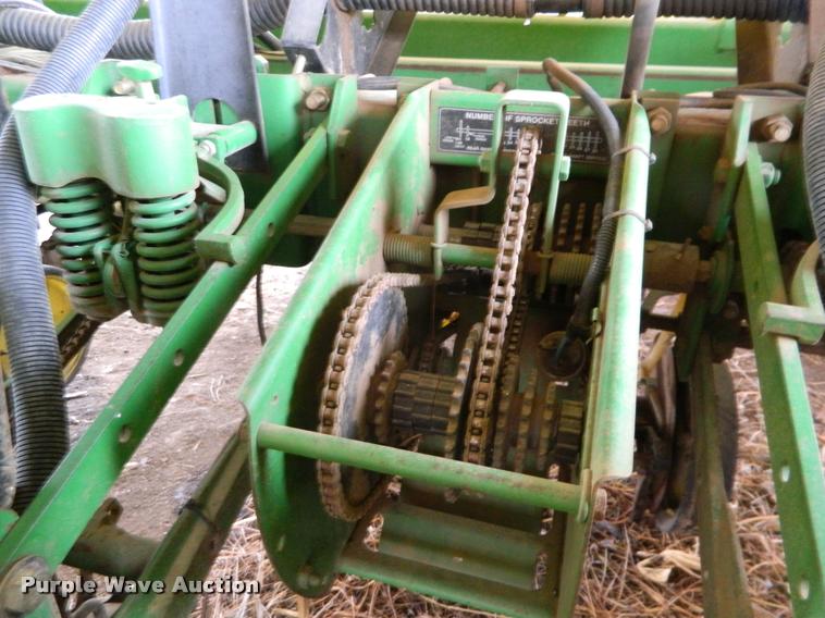 image for item K2603 1999 John Deere 1770 Conservation no-till planter