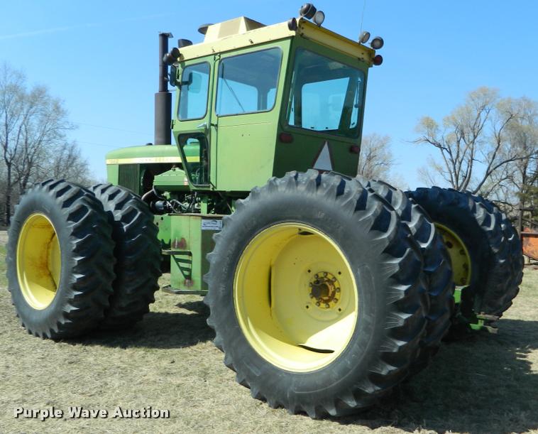 image for item K2636 John Deere 7520 4WD tractor