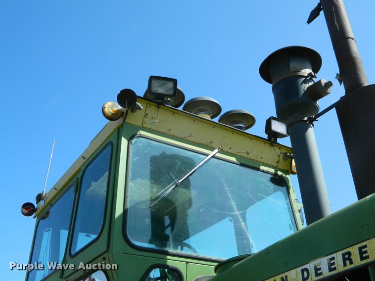 image for item K2636 John Deere 7520 4WD tractor