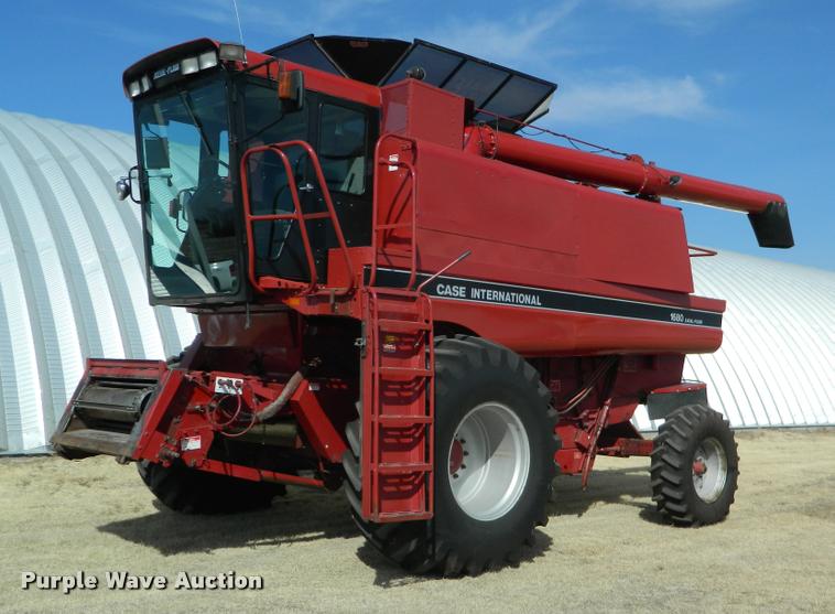 image for item K2690 1992 Case IH 1680 Axial-Flow combine