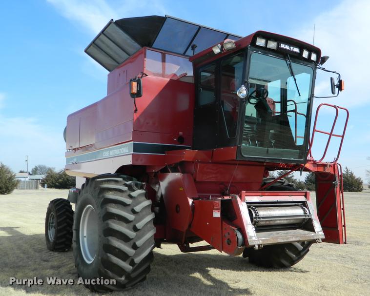 image for item K2690 1992 Case IH 1680 Axial-Flow combine