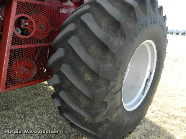 image for item K2690 1992 Case IH 1680 Axial-Flow combine