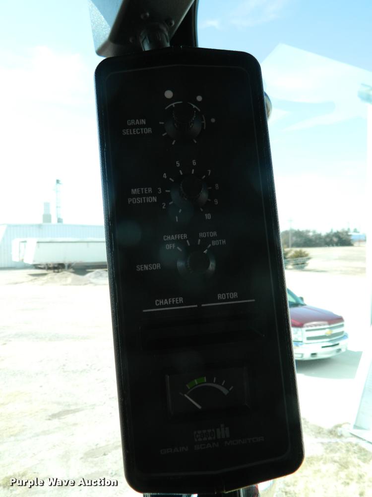 image for item K2690 1992 Case IH 1680 Axial-Flow combine