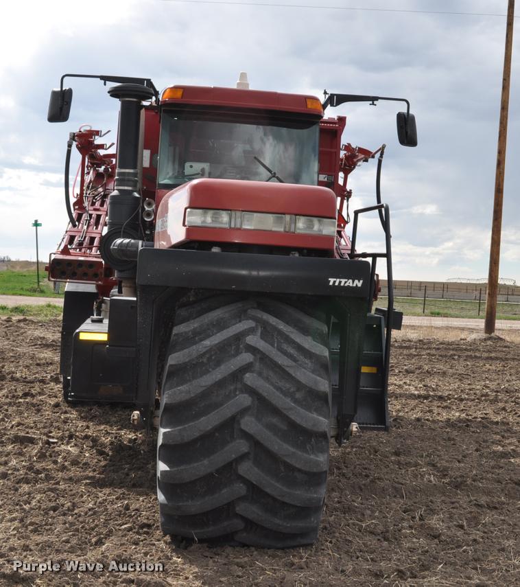 image for item K3994 2003 Case IH FLX3300B self-propelled applicator