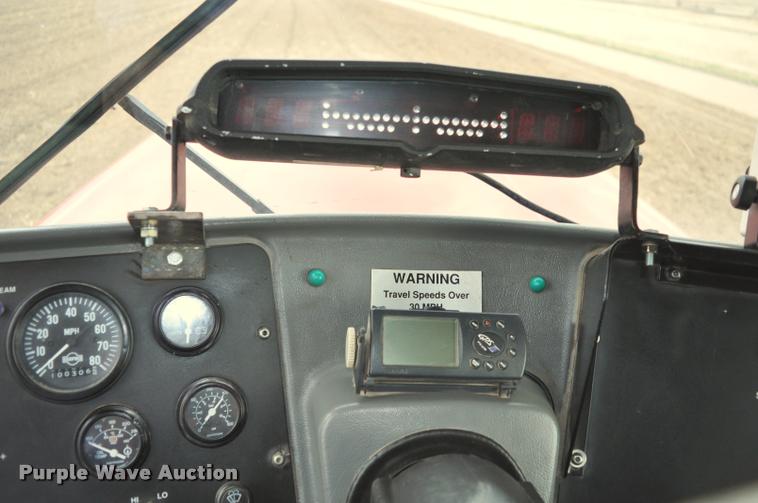 image for item K3994 2003 Case IH FLX3300B self-propelled applicator