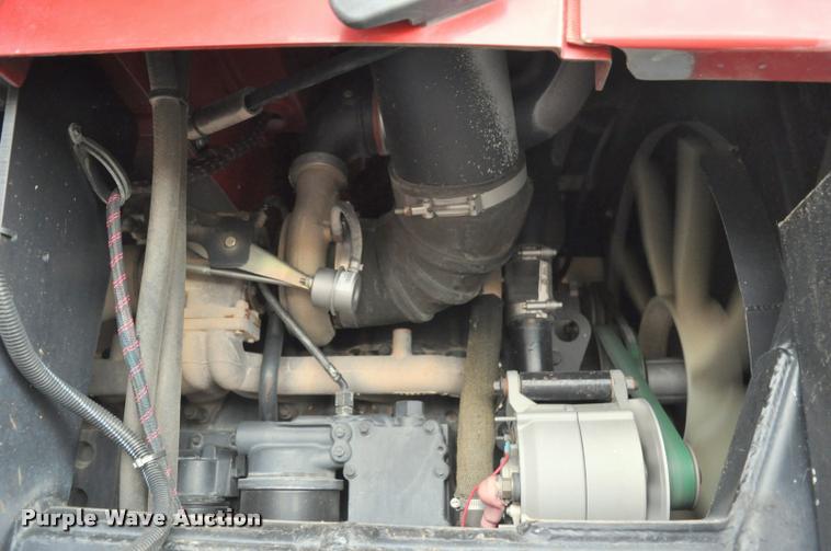 image for item K3994 2003 Case IH FLX3300B self-propelled applicator