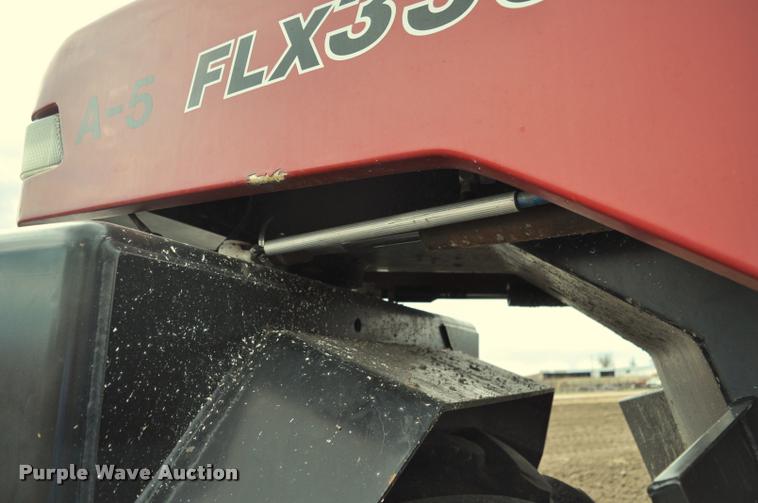 image for item K3994 2003 Case IH FLX3300B self-propelled applicator
