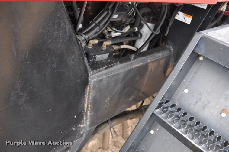 image for item K3994 2003 Case IH FLX3300B self-propelled applicator