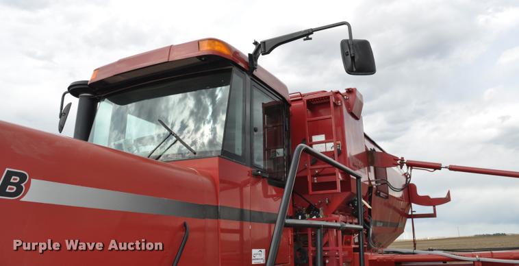 image for item K3994 2003 Case IH FLX3300B self-propelled applicator