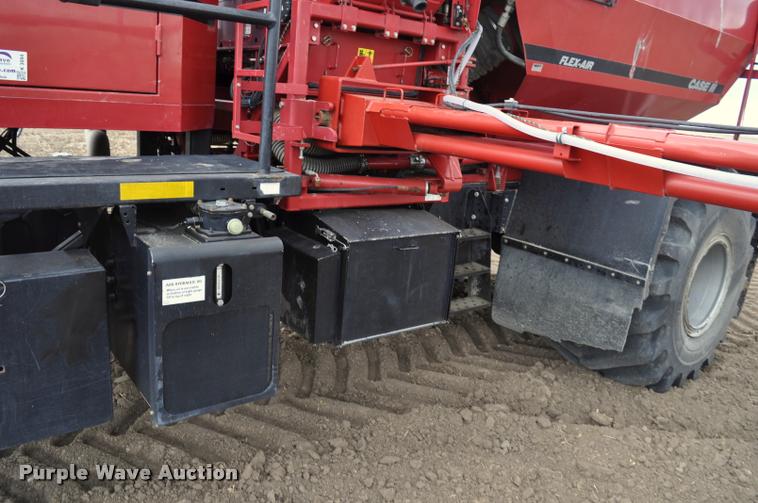 image for item K3994 2003 Case IH FLX3300B self-propelled applicator